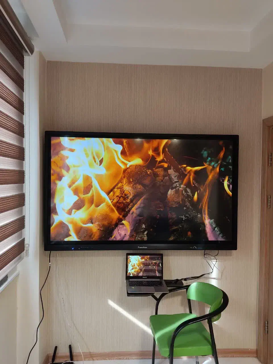 فروش مانیتور تاچ پرومتئین ۶۵ اینج4k|قطعات و لوازم جانبی رایانه|یزد, |دیوار