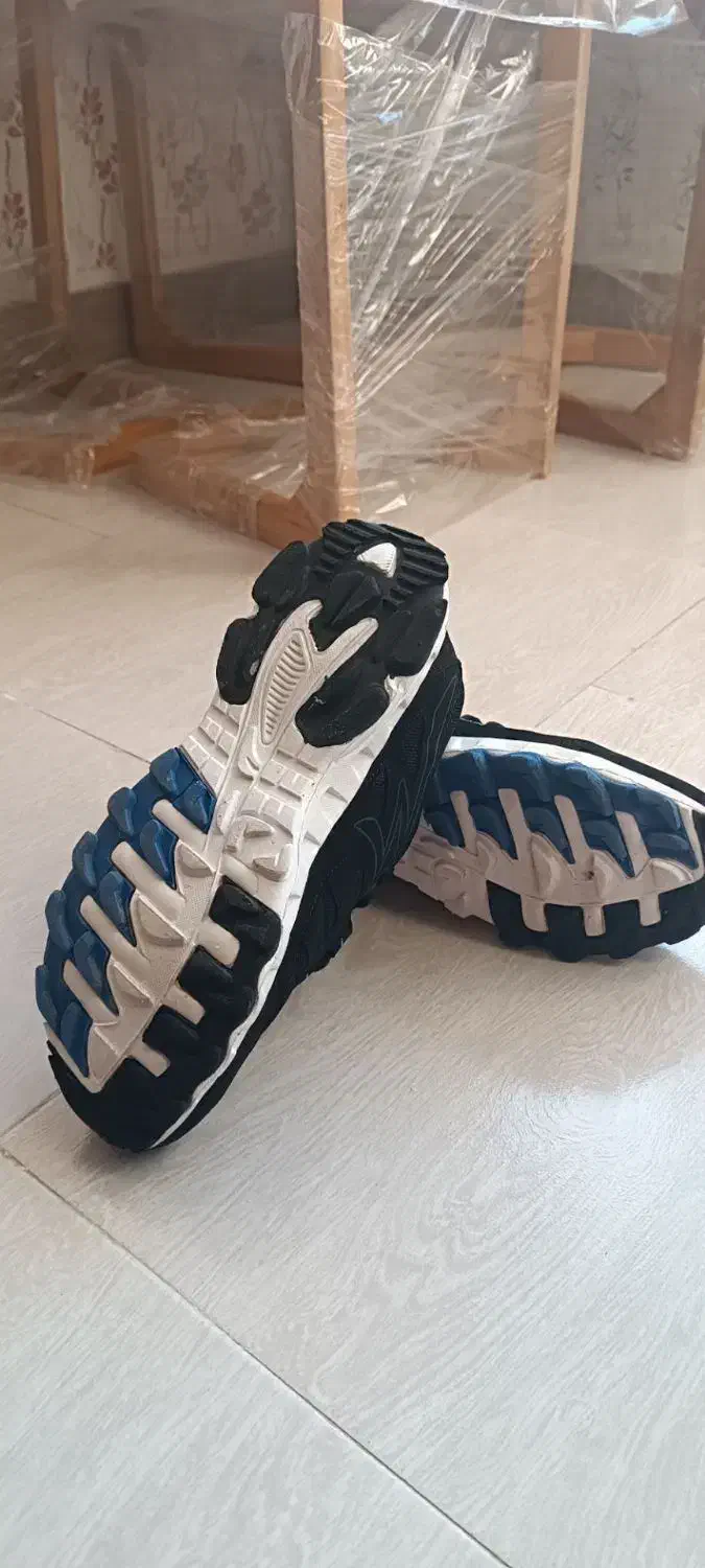 کفش اسپرت مردانه|کیف، کفش، کمربند|صفادشت, |دیوار