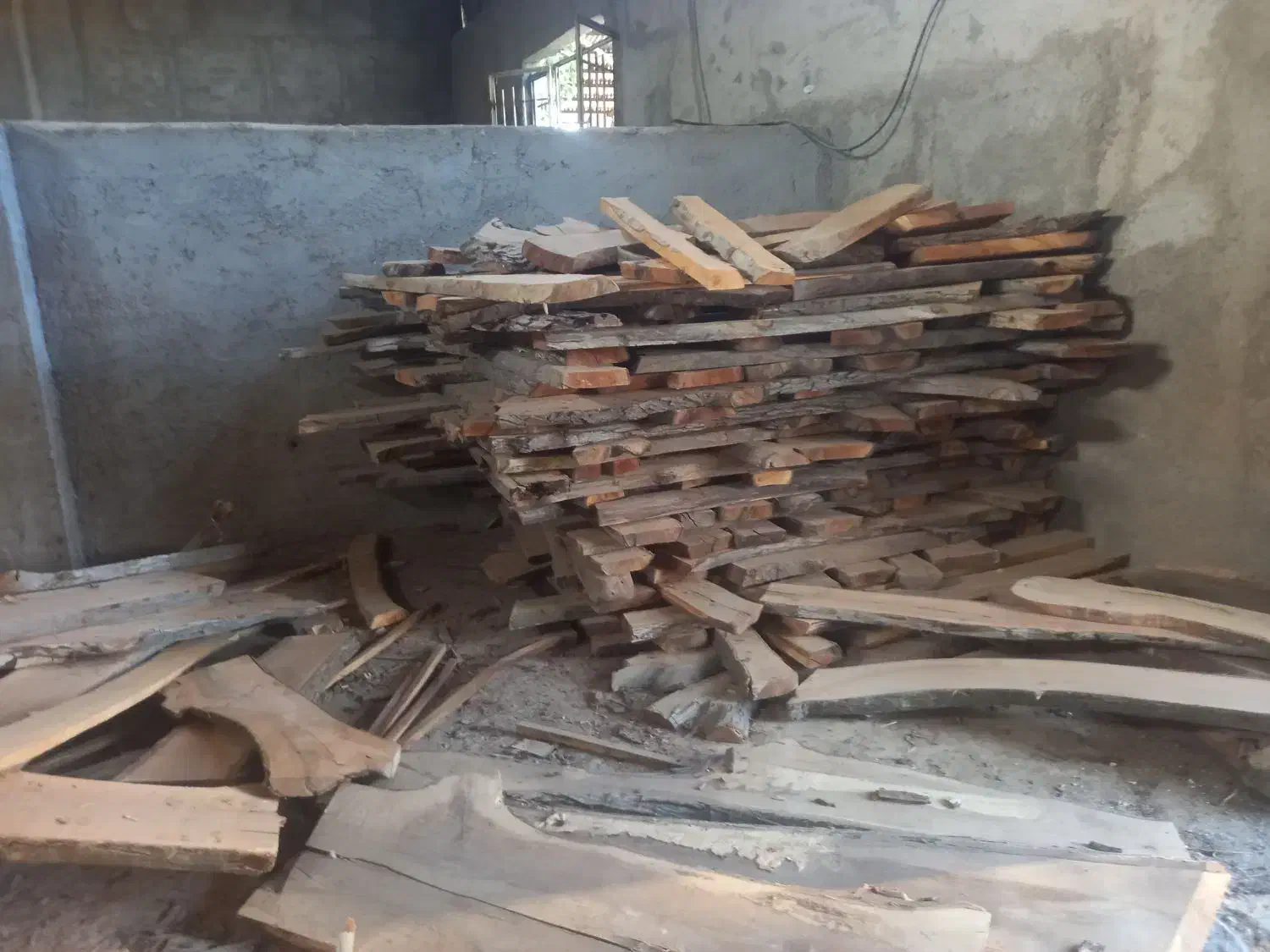 الوار  گردو خشک|عمده‌فروشی|بجنورد, |دیوار