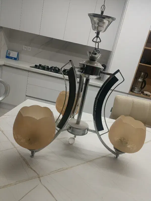 لوستر سه شاخه مدرن|لوستر و چراغ آویز|تهران, یوسف‌آباد|دیوار