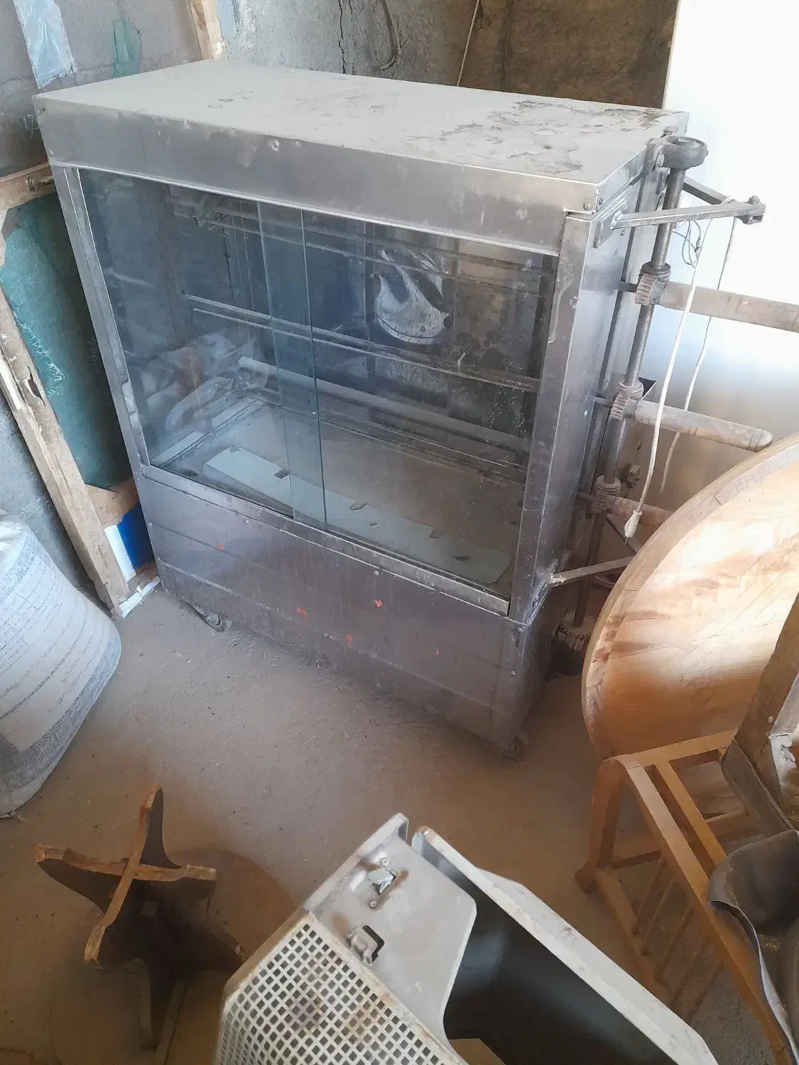 فر مرغ سوخاری|کافی‌شاپ و رستوران|زبرخان, |دیوار