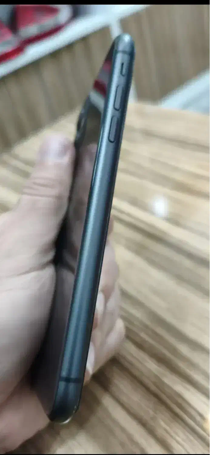 گوشی ایفون ۱۱ نرمال|موبایل|مشهد, آزادشهر|دیوار