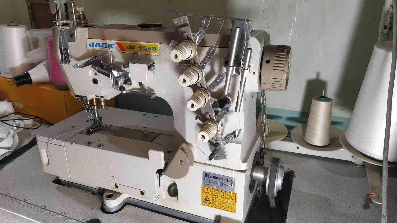 فروش چرخ میانه دوز صنعتی|چرخ خیاطی و ریسندگی|لامرد, |دیوار