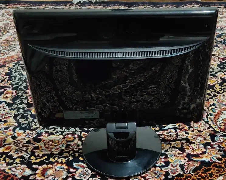 مانیتور در حد نو|قطعات و لوازم جانبی رایانه|گلپایگان, |دیوار