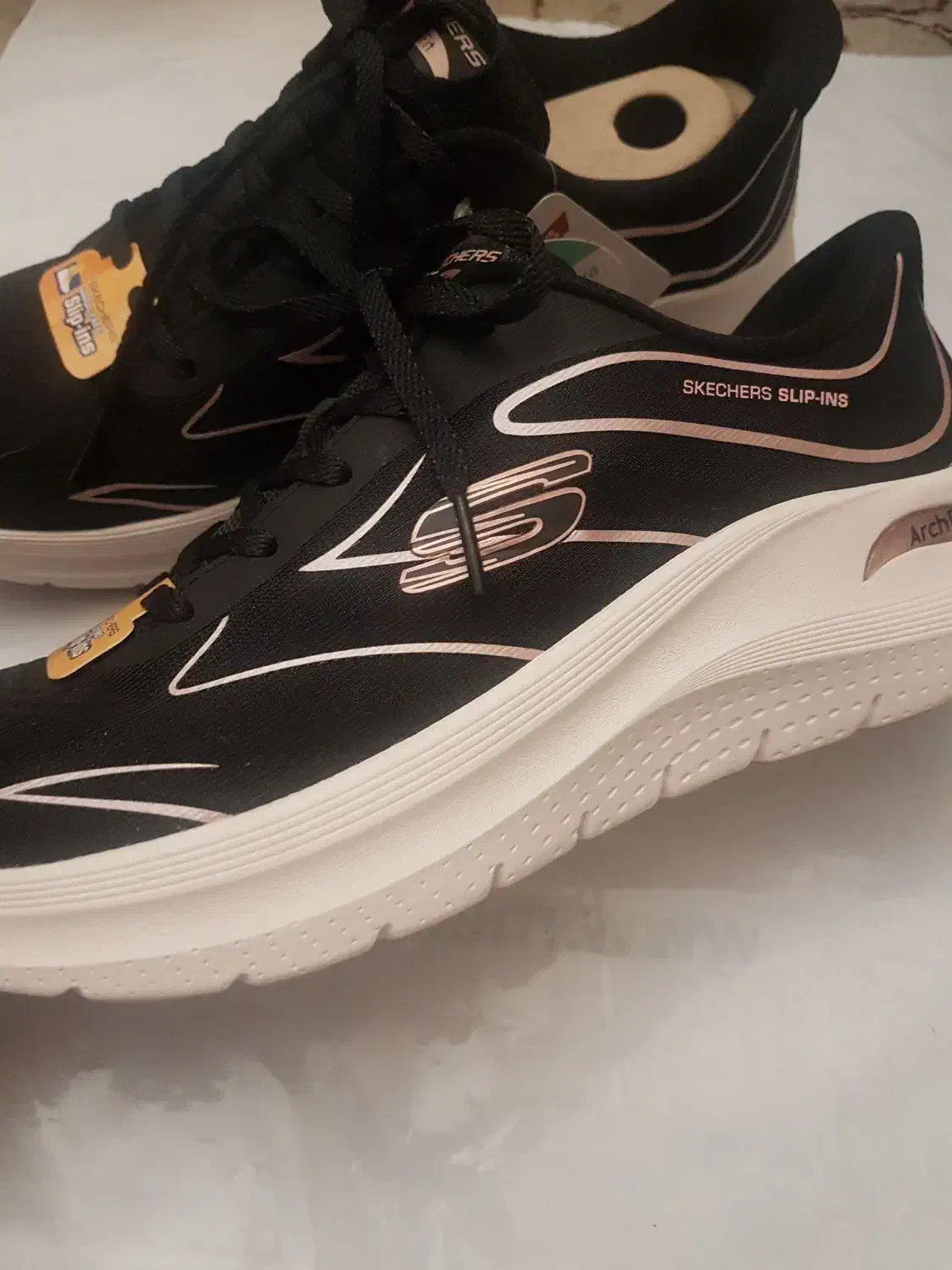 کفش اسکیتچرز اصل زنانه|کیف، کفش، کمربند|تهران, تهرانپارس جنوبی|دیوار