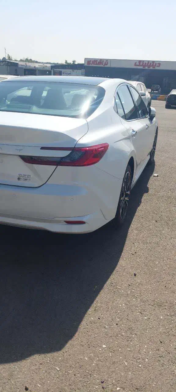 تویوتا کمری پریمیوم وارداتی 2024 هیبرید ۲/۵ لیتر|خودرو سواری و وانت|تبریز, |دیوار