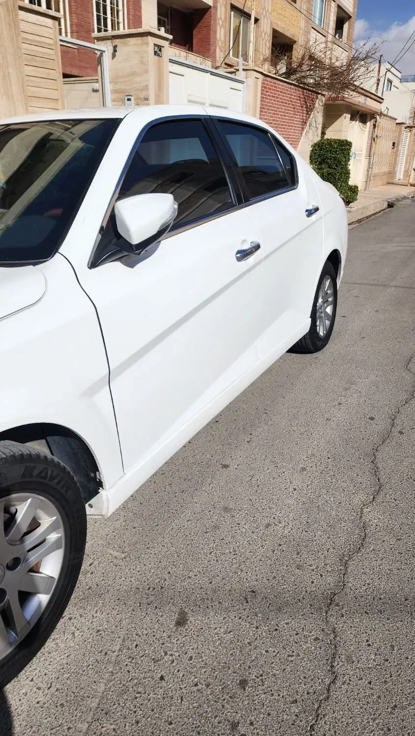 دنا پلاس|خودرو سواری و وانت|شاهینشهر, عطار|دیوار