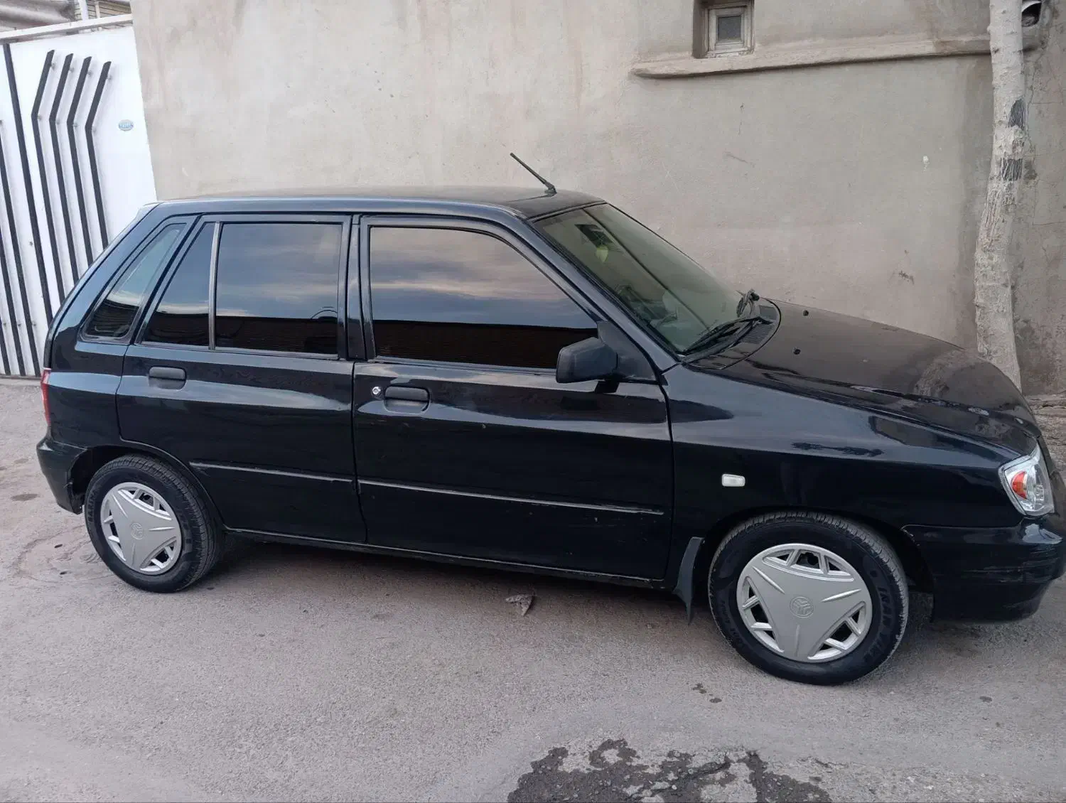 ماشین 111|خودرو سواری و وانت|کرمان, |دیوار