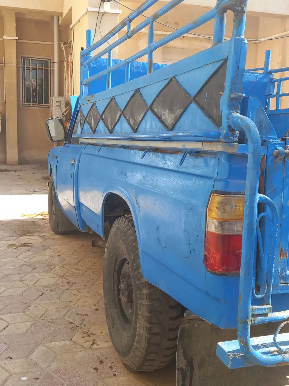 وانت نیسان زامیاد کمپریسی  مناسب گواهینامه پایه۳|خودرو سواری و وانت|بوشهر, |دیوار