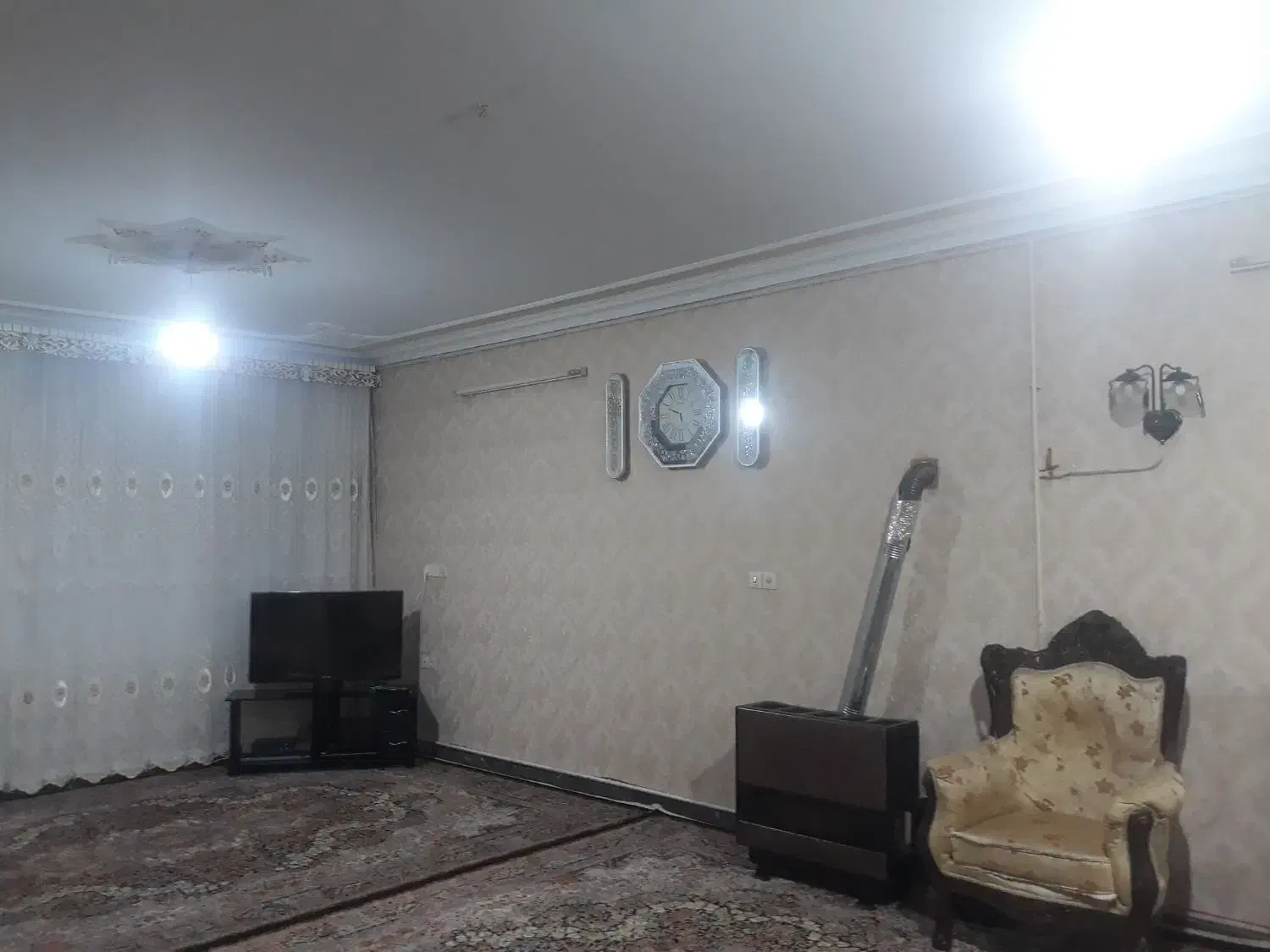 منزل ویلایی مدرس نبش جانبازان|اجارهٔ خانه و ویلا|بروجرد, |دیوار