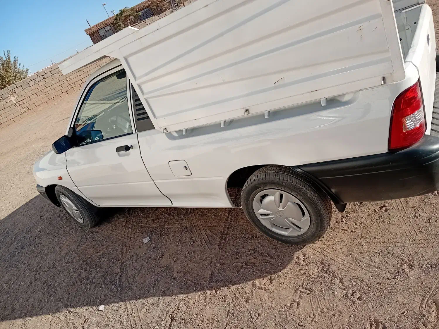 مدل ۴۰۳ کارشناسی سفید زاپاس پلمب|خودرو سواری و وانت|خواف, |دیوار