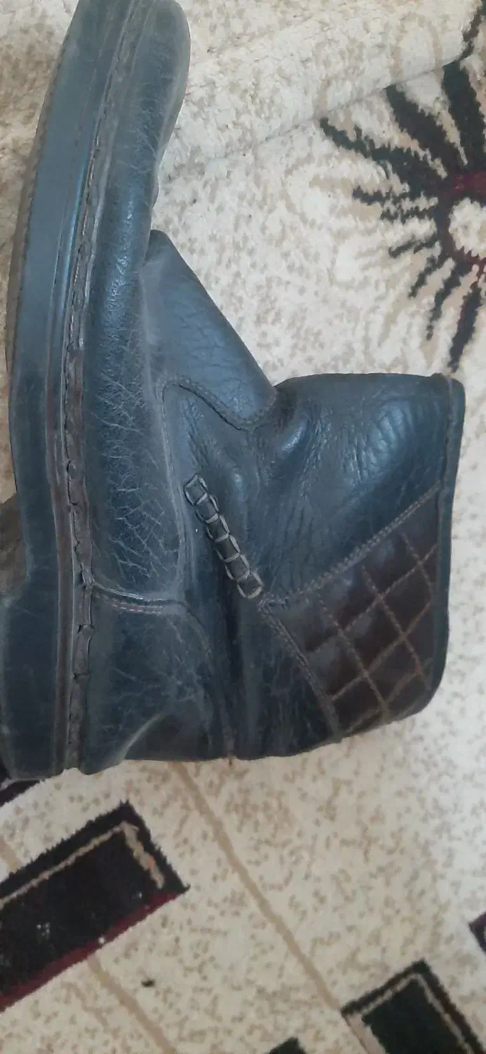 نیم بوت مردانه سایز ۴۳|کیف، کفش، کمربند|نیشابور, هفده شهریور|دیوار