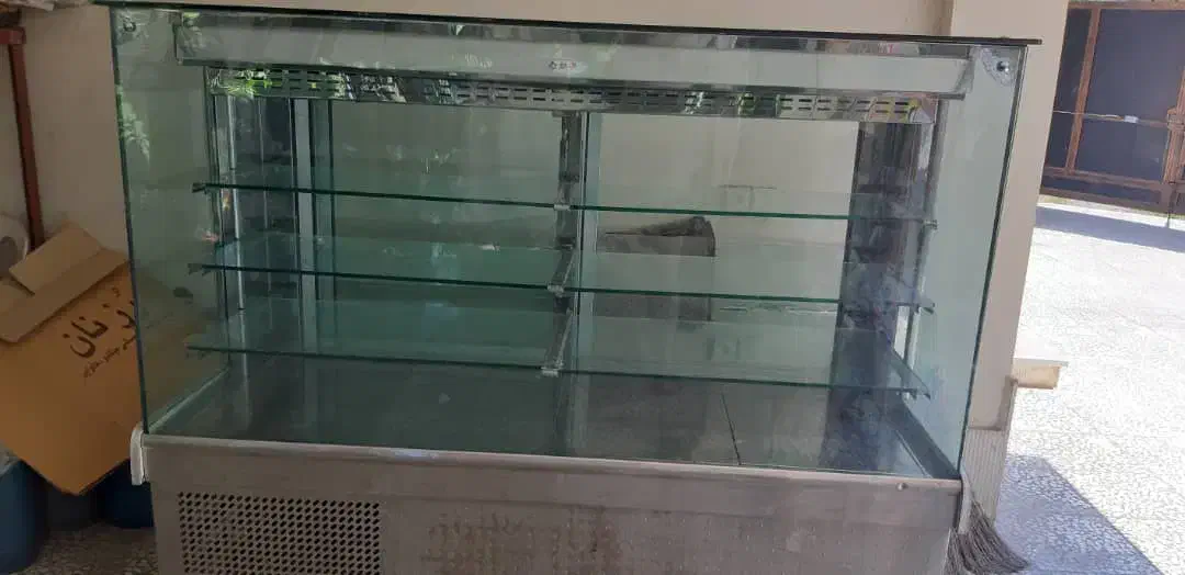 ویترین و یخچال شیرینی|فروشگاه و مغازه|تنکابن, |دیوار