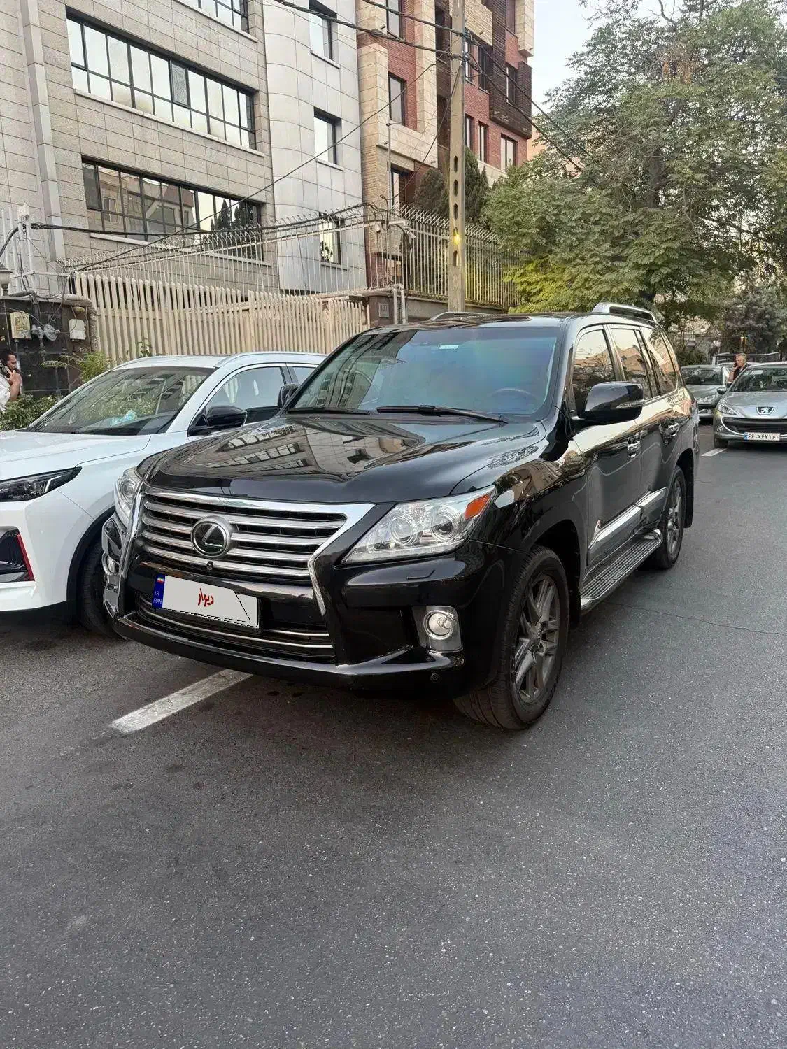 Lx570 2013|خودرو سواری و وانت|تهران, پونک|دیوار