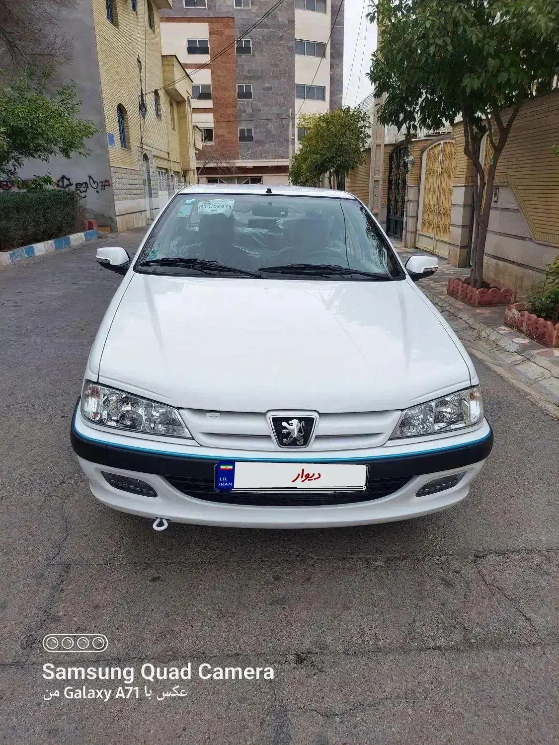 پژو پارس ۱۴۰۳|خودرو سواری و وانت|شیراز, فرودگاه شهید دستغیب شیراز|دیوار