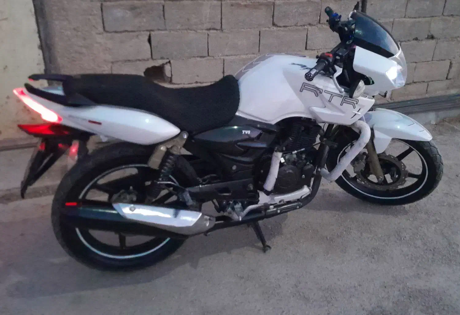 آپاچی 180|موتورسیکلت|بجنورد, |دیوار