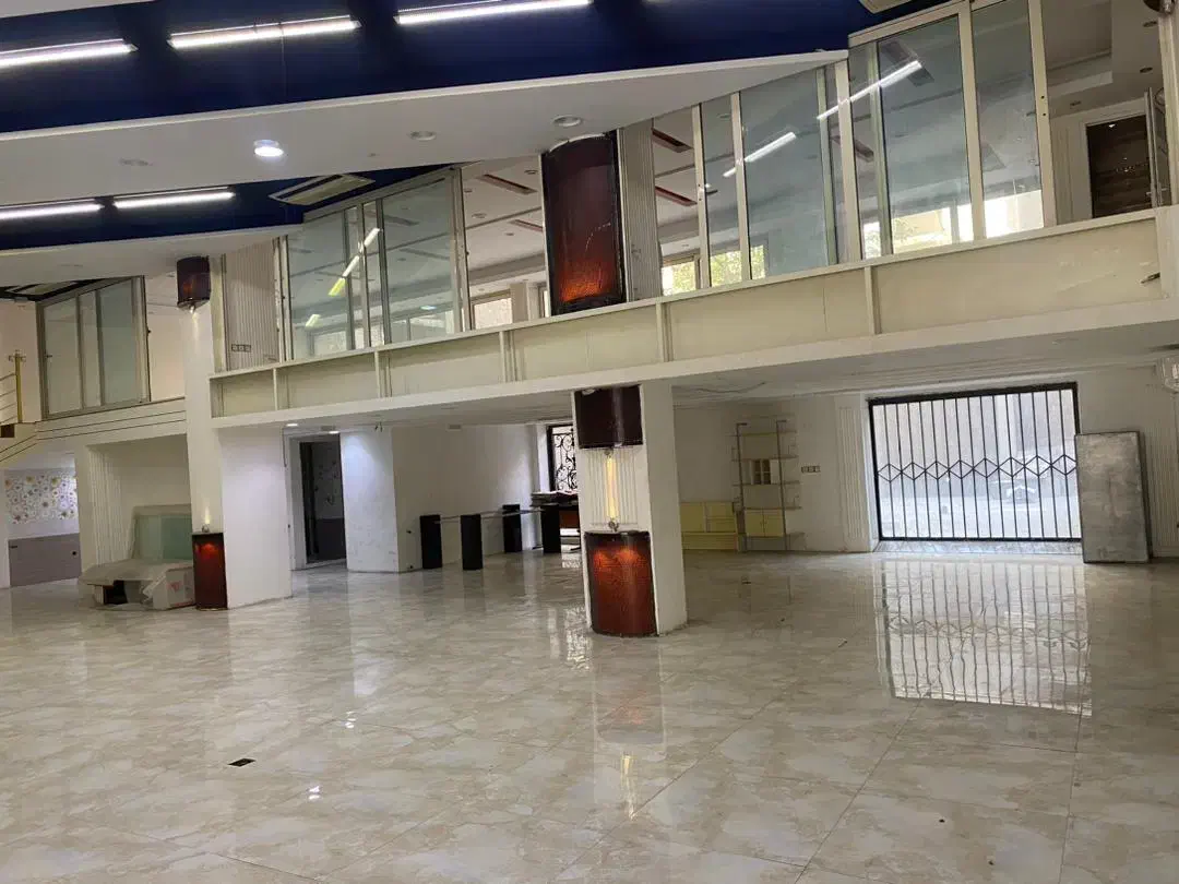 ۴۲۰ متر مغازه تجاری مناسب برندها و فروشگاه ها|اجارهٔ مغازه و غرفه|تهران, قزل قلعه|دیوار