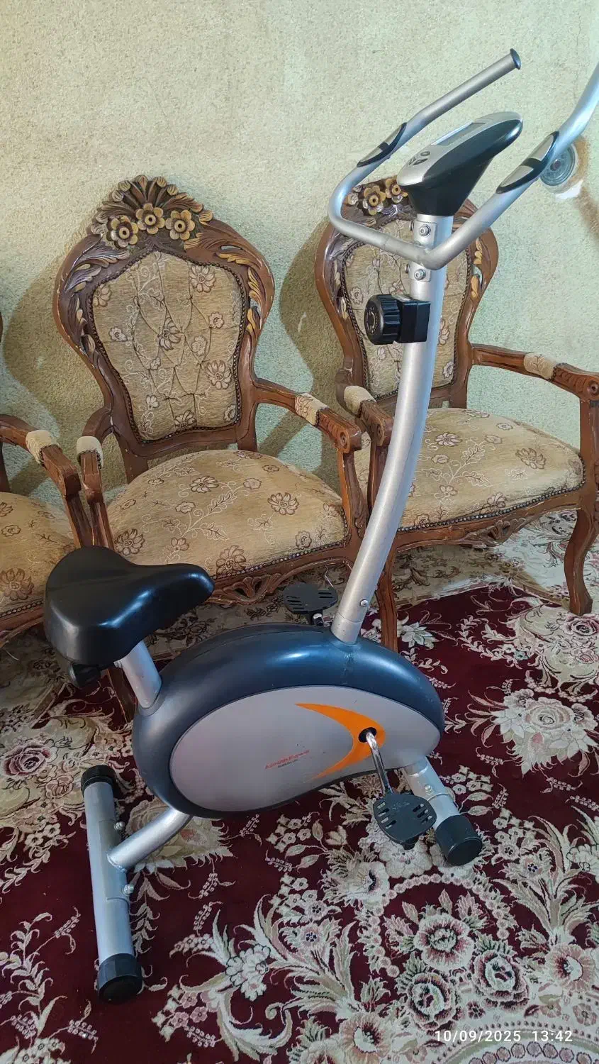 دوچرخه ثابت خانگی مارک Azimuth Fitness|تجهیزات ورزشی|شیراز, سفیرشمالی|دیوار