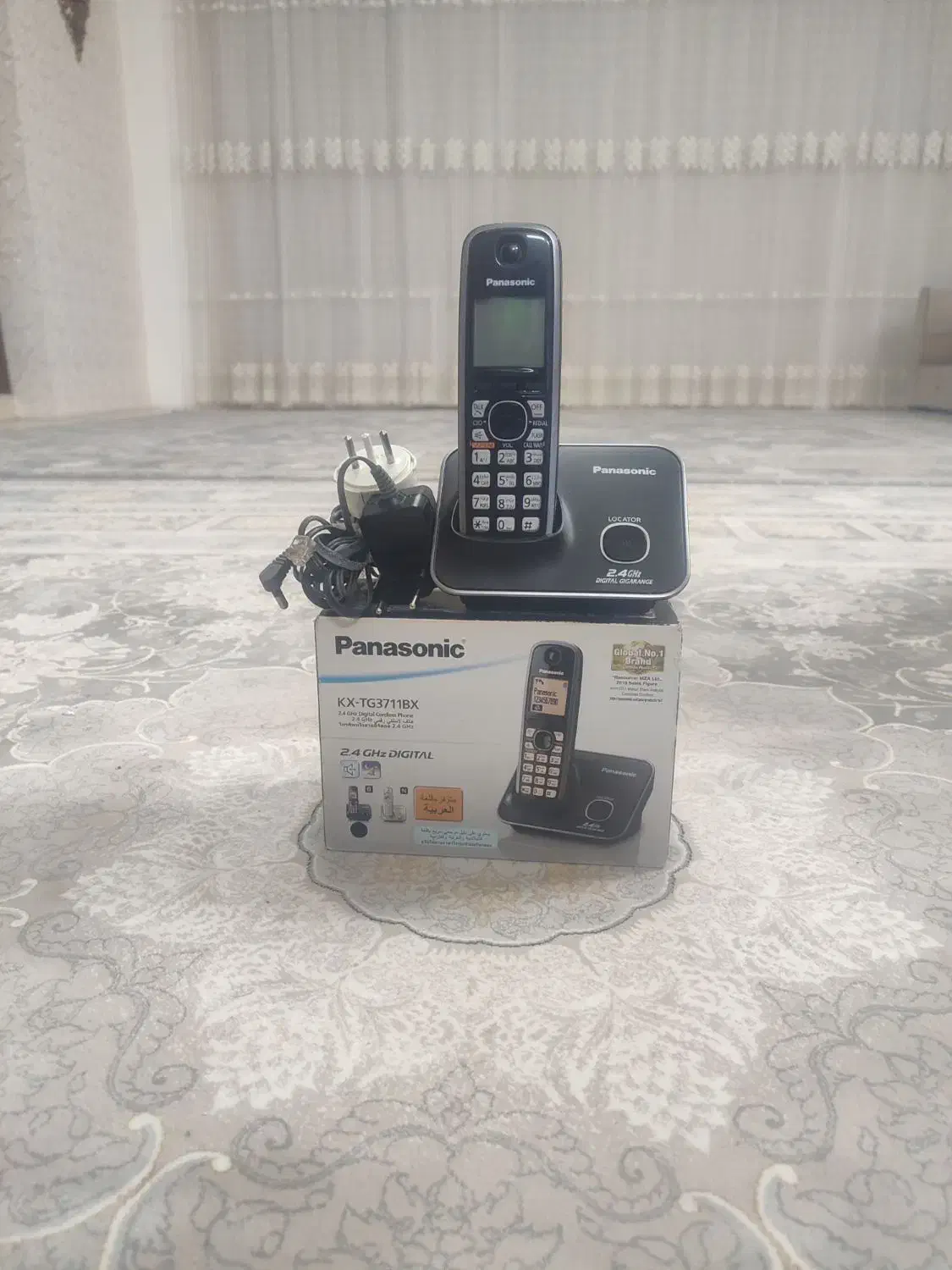 تلفن بیسیم پاناسونیک و دوربین فیلمبرداری نیکون|تلفن رومیزی|بیرجند, |دیوار