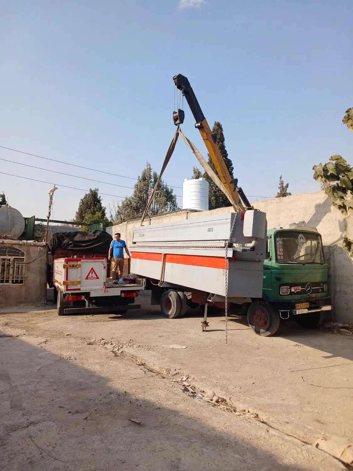 جرثقیل ۳ تن جهت جابجایی بار|خدمات حمل و نقل|چهاردانگه (تهران), |دیوار