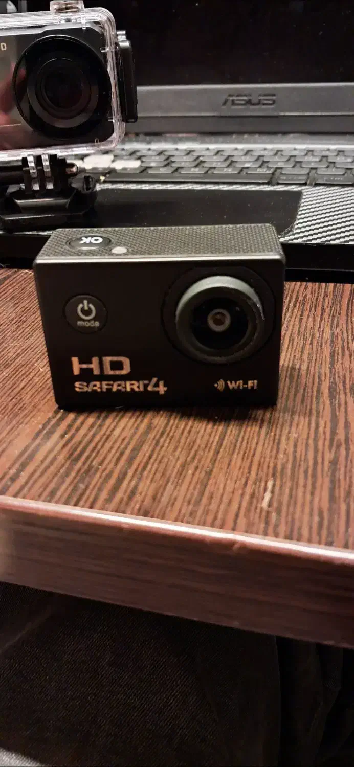 اکشن کمرا|دوربین عکاسی و فیلم‌برداری|صدرا-فارس, فاز ۱|دیوار