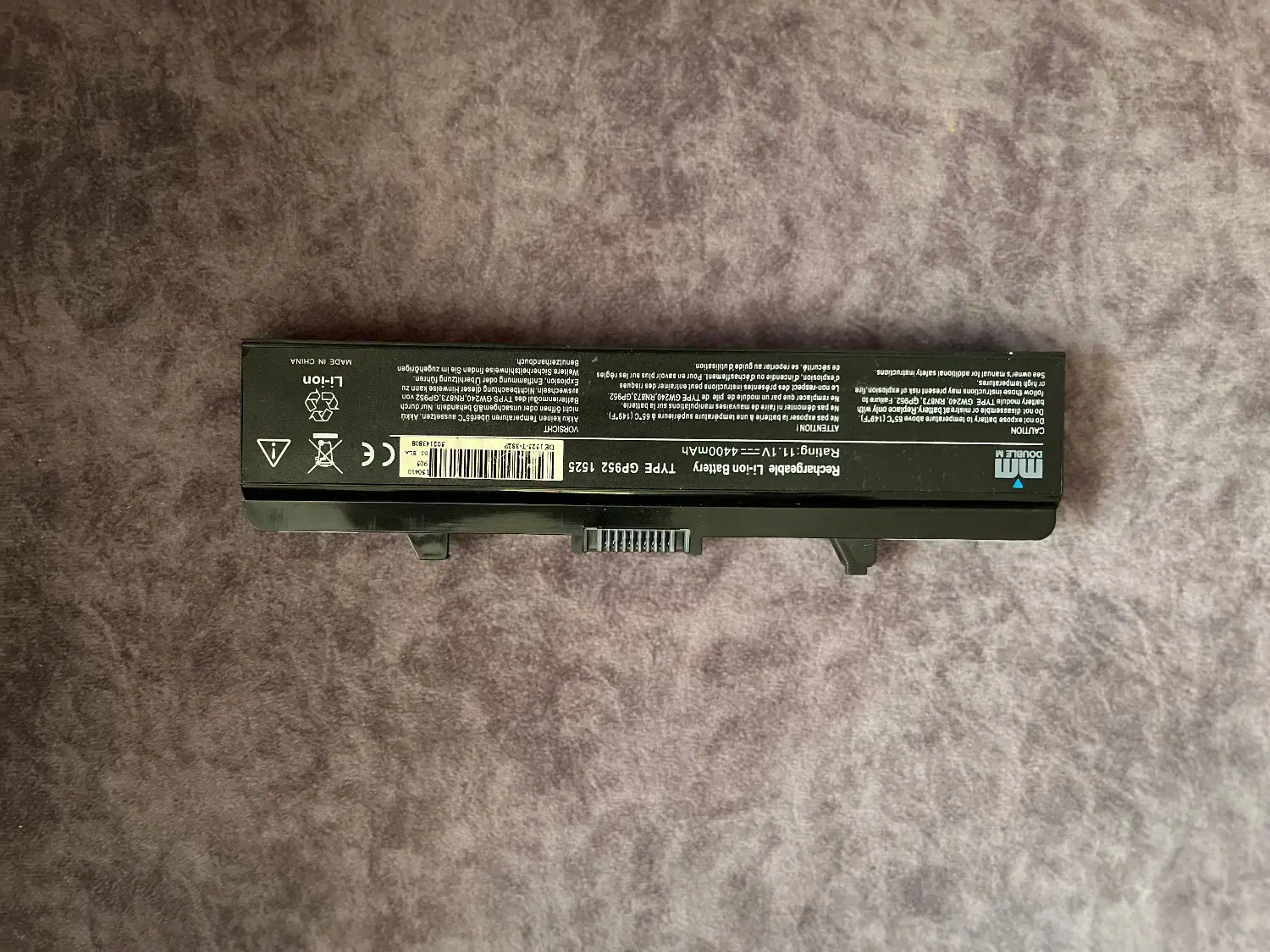 باتری لپ تاپ dell|قطعات و لوازم جانبی رایانه|اصفهان, ملکشهر|دیوار