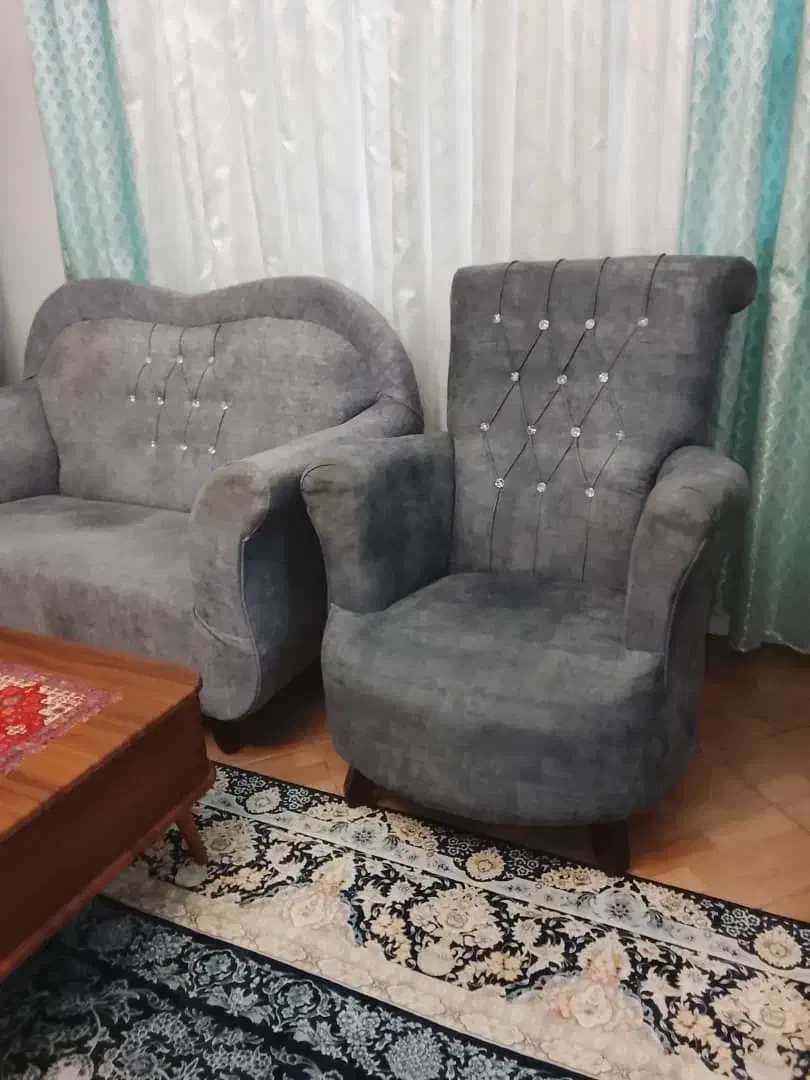 مبل راحتی|مبلمان خانگی و میز عسلی|لاهیجان, طالقانی|دیوار