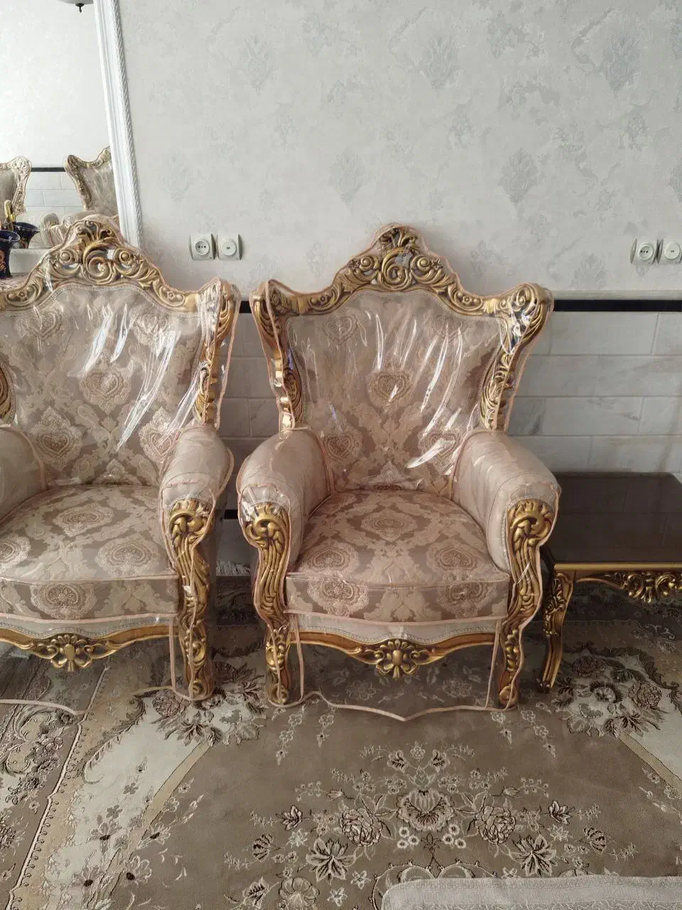 باسلام ۱دست کار۹نفره(خام رنگ نشده)این مدل کاردارم|مبلمان خانگی و میز عسلی|قم, کوه سفید|دیوار