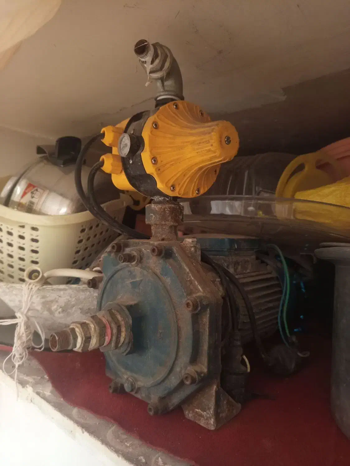 پمپ آب با اتوماتیک|آبگرمکن، پکیج، شوفاژ|چهارباغ, |دیوار