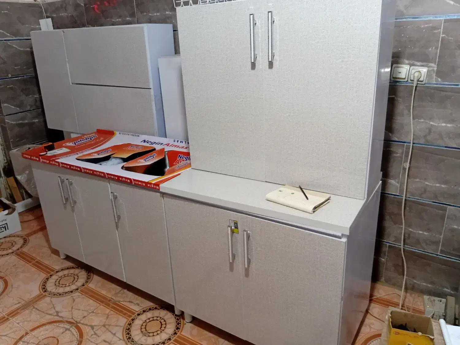 کابینت|مصالح و تجهیزات ساختمان|قیدار, |دیوار