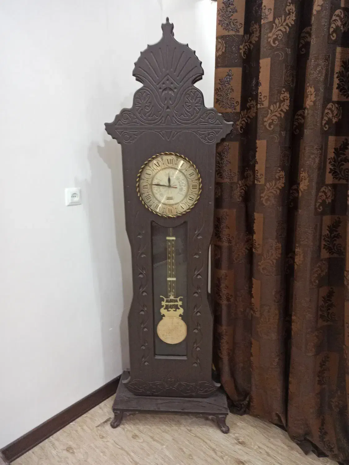 ساعت ایستاده|ساعت دیواری و تزئینی|بوشهر, |دیوار