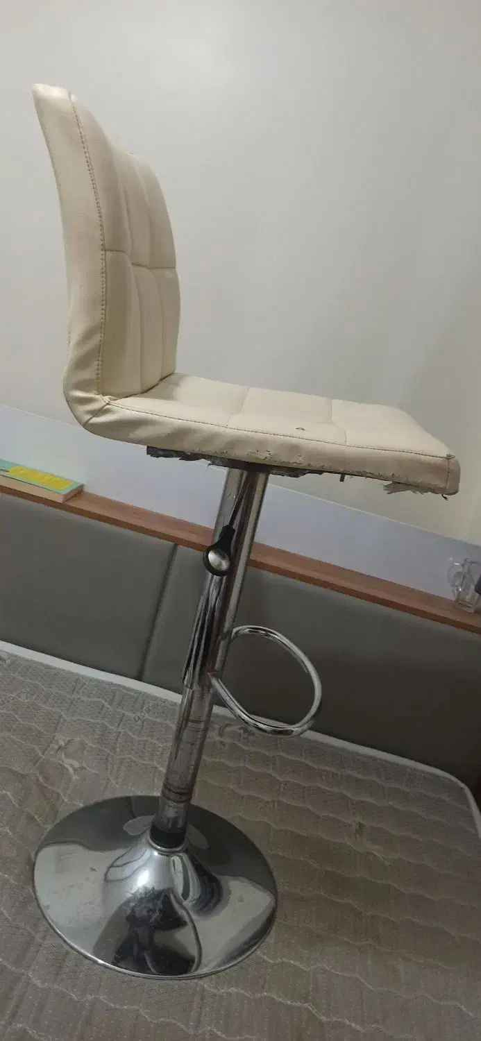 صندلی جکی|صندلی و نیمکت|فولادشهر, مسکن مهر فولادشهر|دیوار