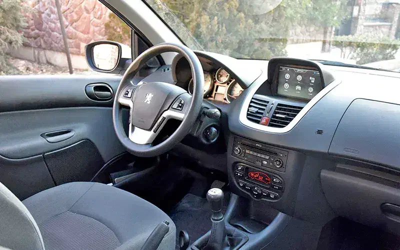 پژو207tu3 مدل ۱۴۰۲ خشک|خودرو سواری و وانت|همدان, |دیوار