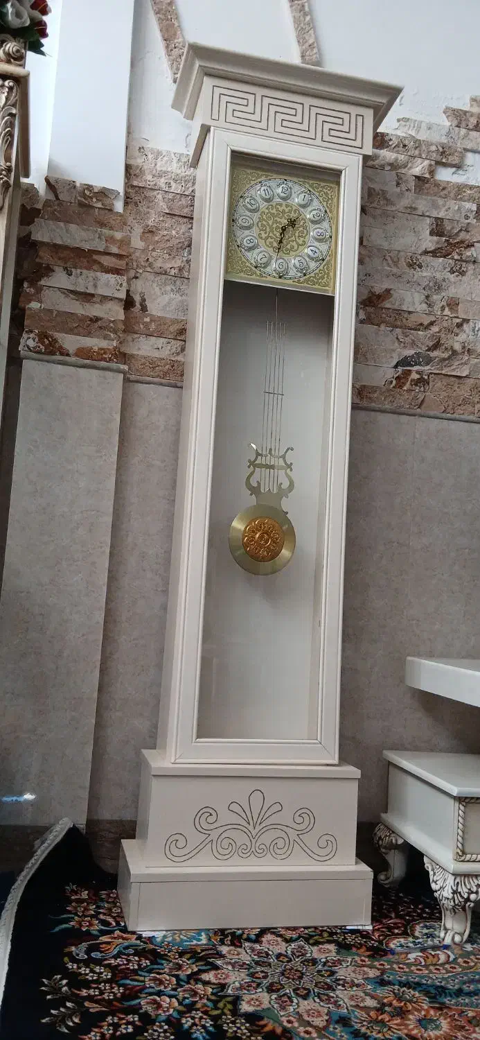 ساعت|ساعت دیواری و تزئینی|کاشان, قطب راوندی|دیوار