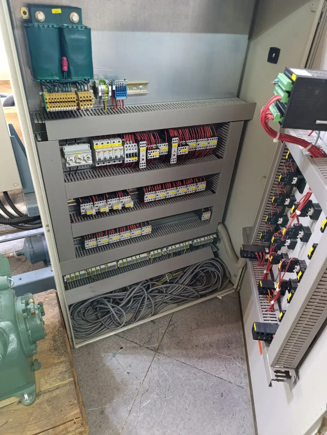 تعمیرآیفون تصویری تعمیرات دوربین مداربسته و ایفون|خدمات پیشه و مهارت|تهران, فرمانیه|دیوار