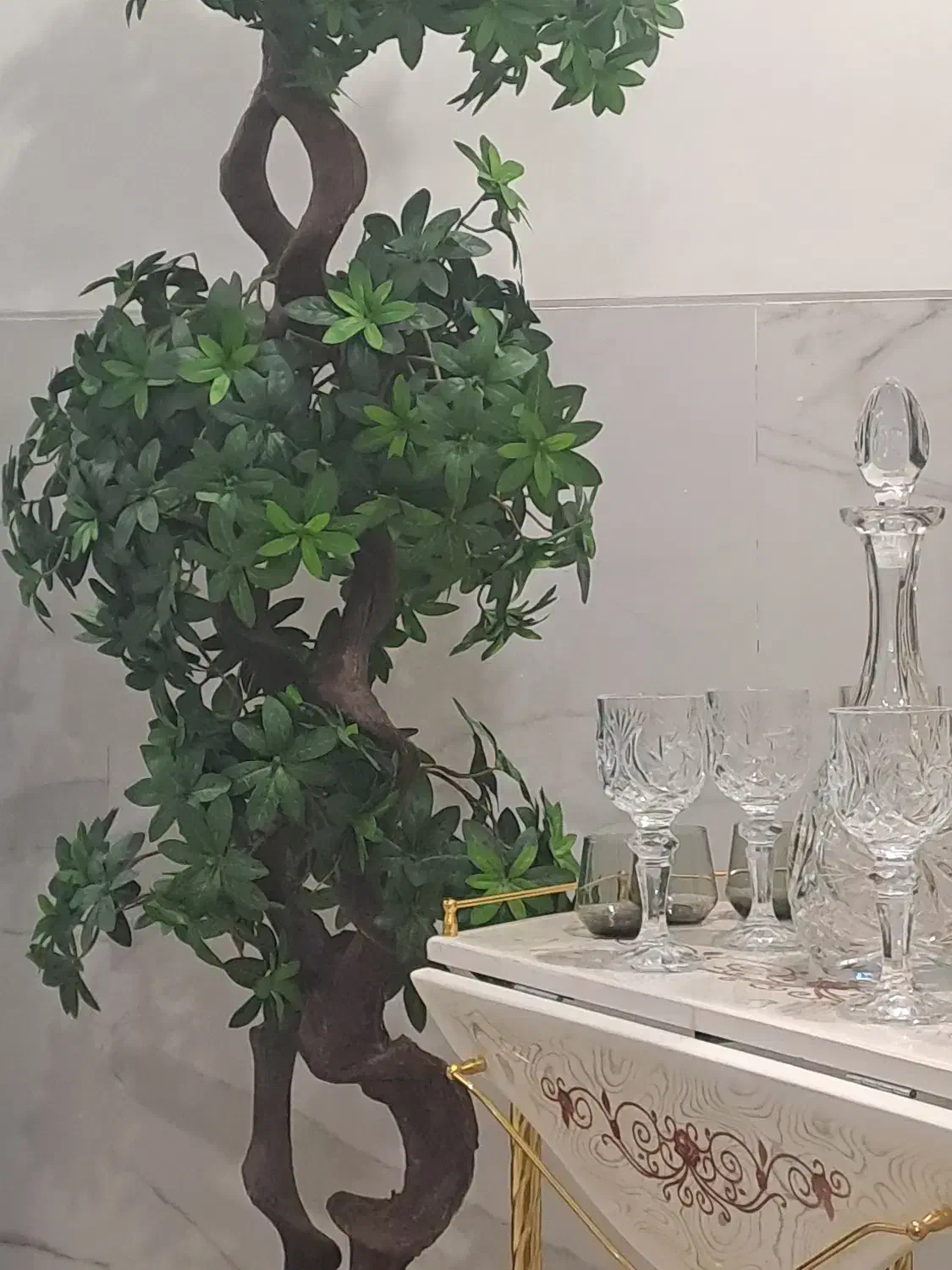 خانم برای امورات خانه مسکونی|استخدام سرایداری و نظافت|تهران, مرزداران|دیوار