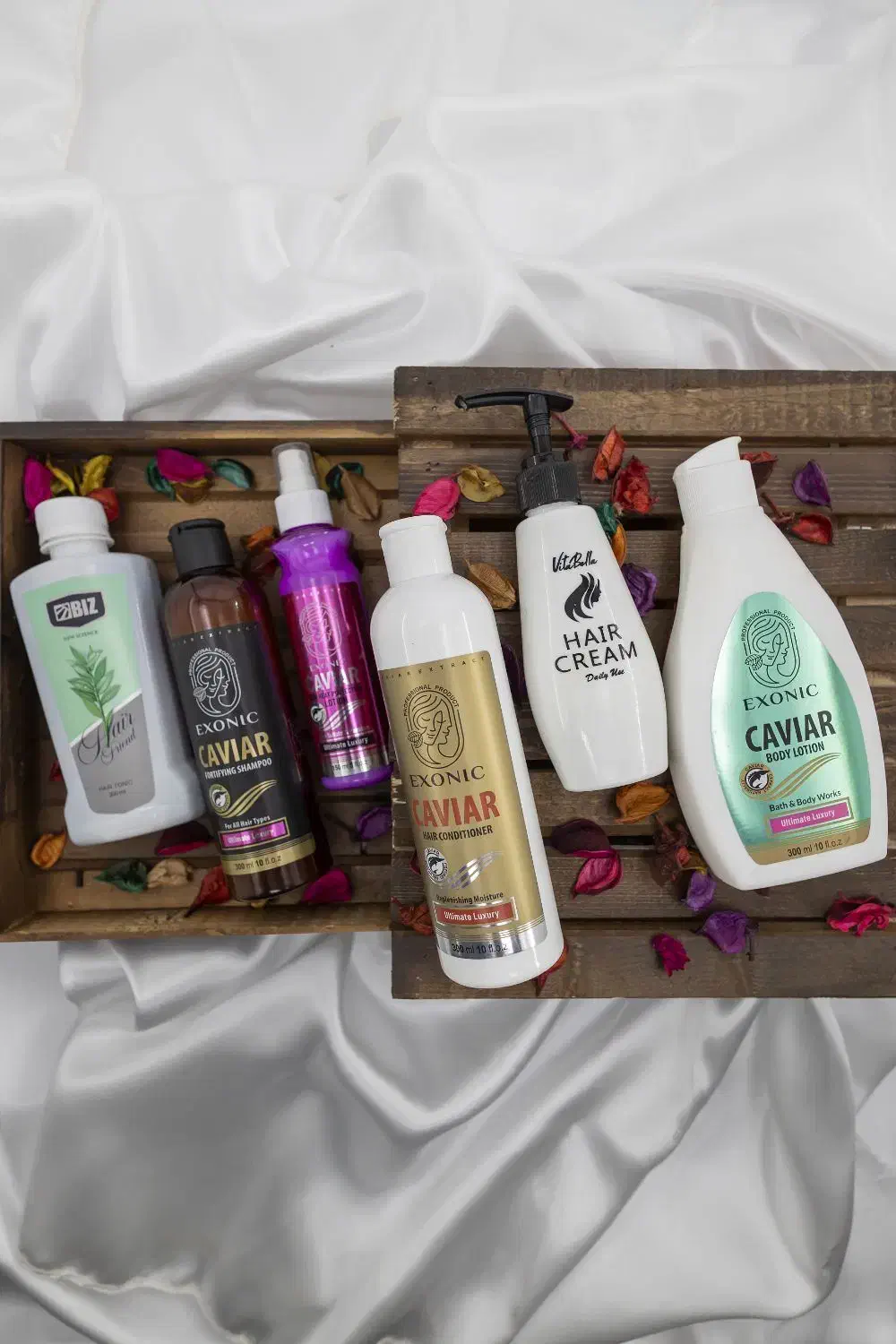 فروش محصولات پوست و مو برند معتبر|استخدام درمانی، زیبایی، بهداشتی|لنگرود, |دیوار