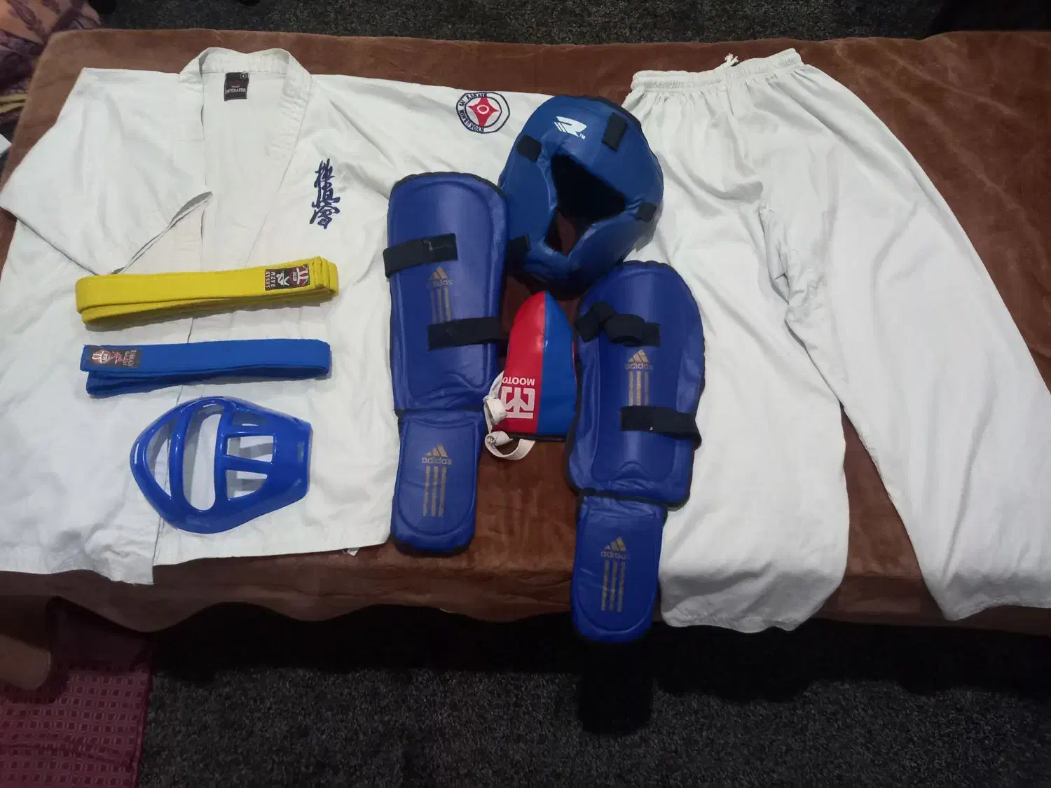 لباس کاراته|تجهیزات ورزشی|رشت, آزادگان|دیوار