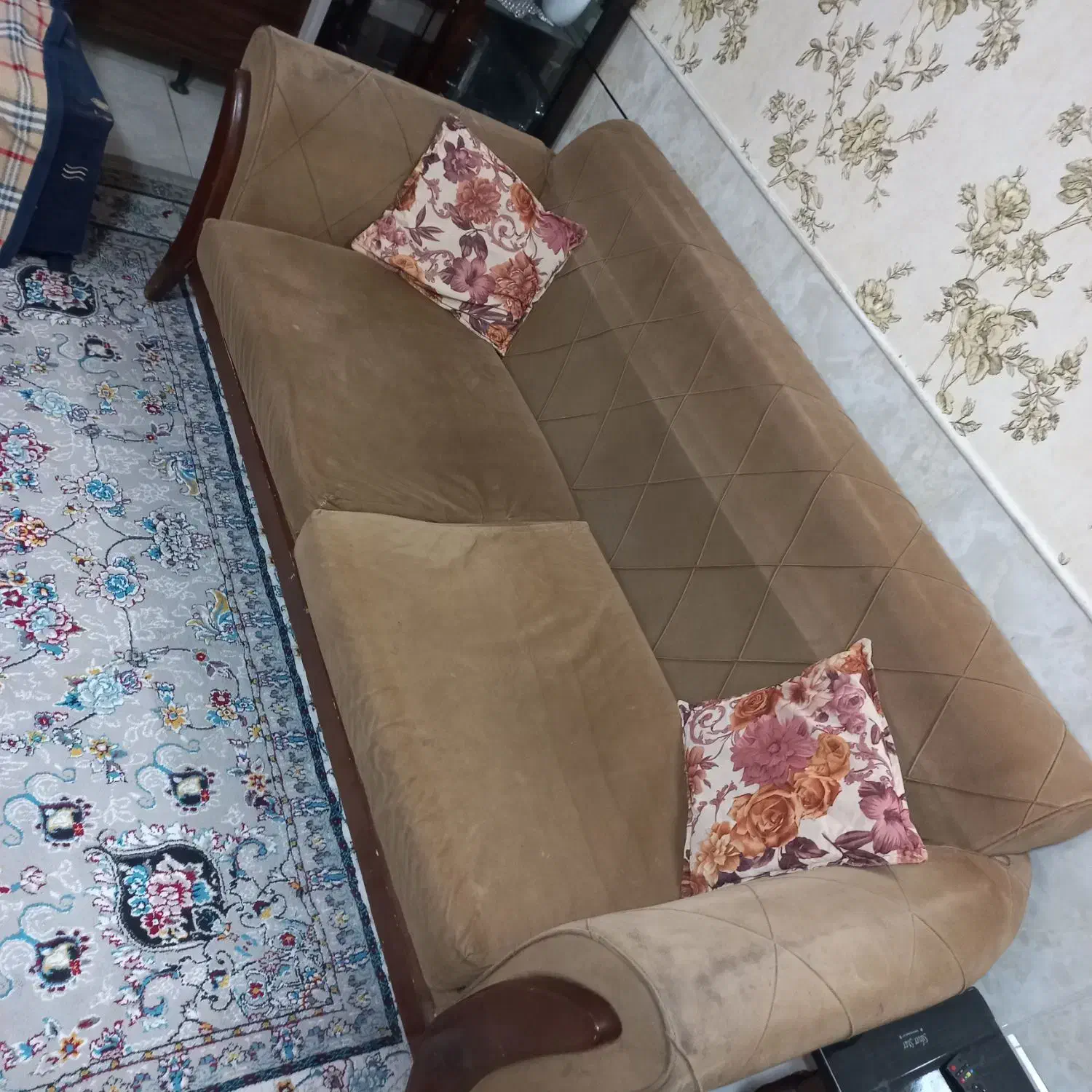 مبلمان و جلو مبلی|مبلمان خانگی و میز عسلی|کاشان, فاز ۲ ناجی آباد|دیوار