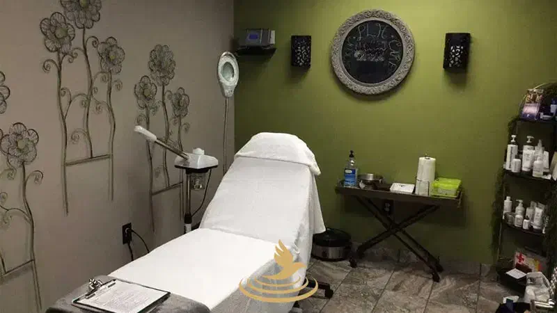 همکاری در بخش پاکسازی پوست فیشال|استخدام درمانی، زیبایی، بهداشتی|رشت, گلسار|دیوار