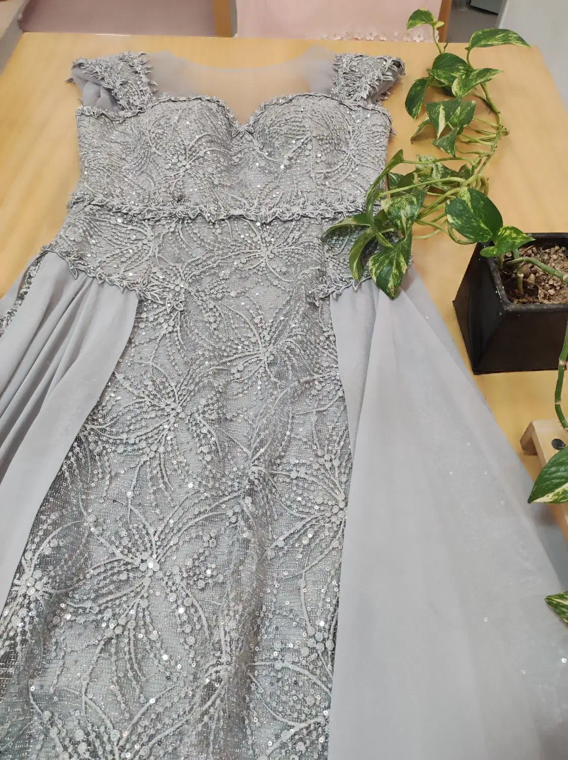 لباس مجلسی مزونی|لباس|دوگنبدان, |دیوار