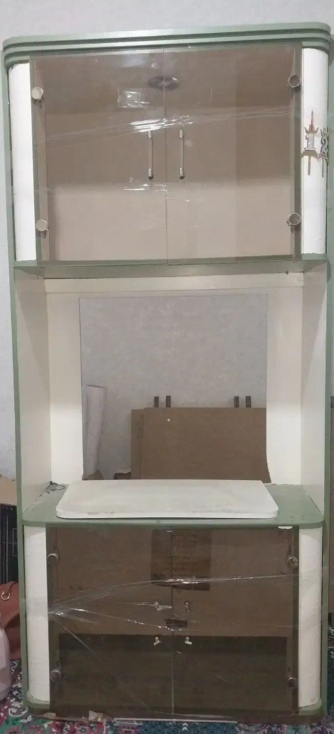 کمد ویترین|بوفه، ویترین، کنسول|شیراز, شهرک والفجر|دیوار