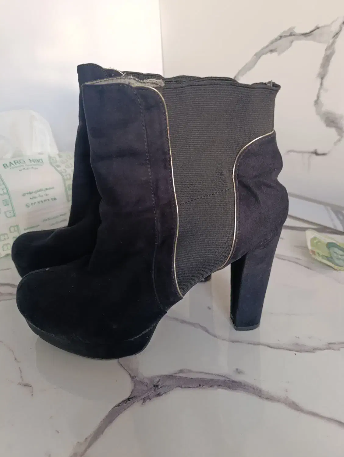 نیم بوت مجلسی|کیف، کفش، کمربند|کرج, باغستان|دیوار