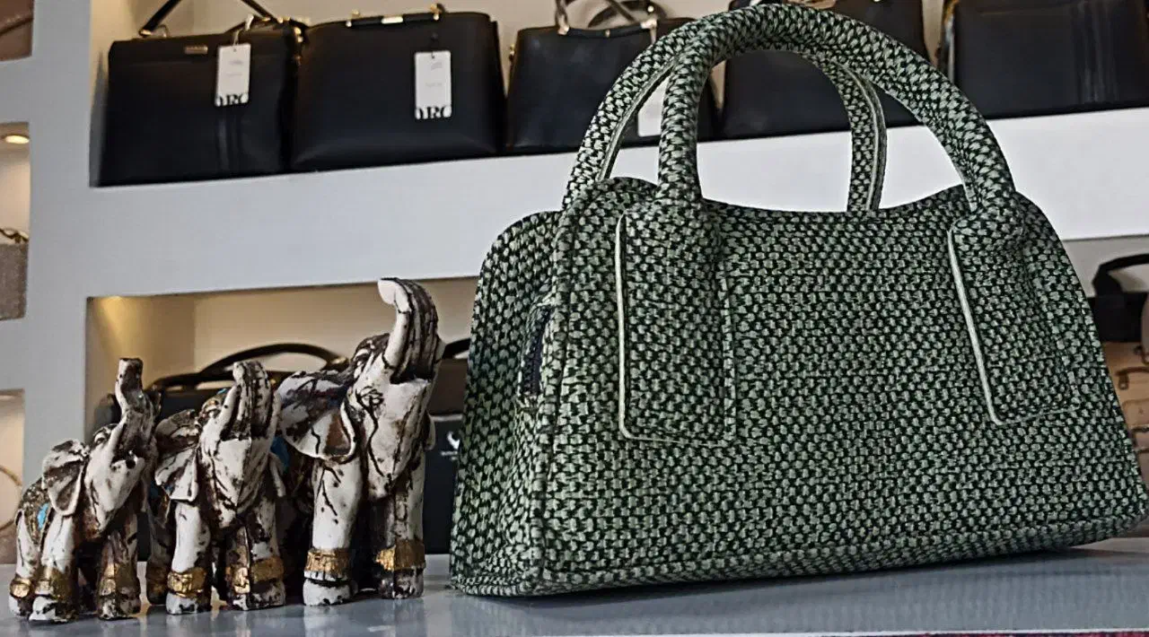 کیف زنانه|کیف، کفش، کمربند|بیرجند, |دیوار