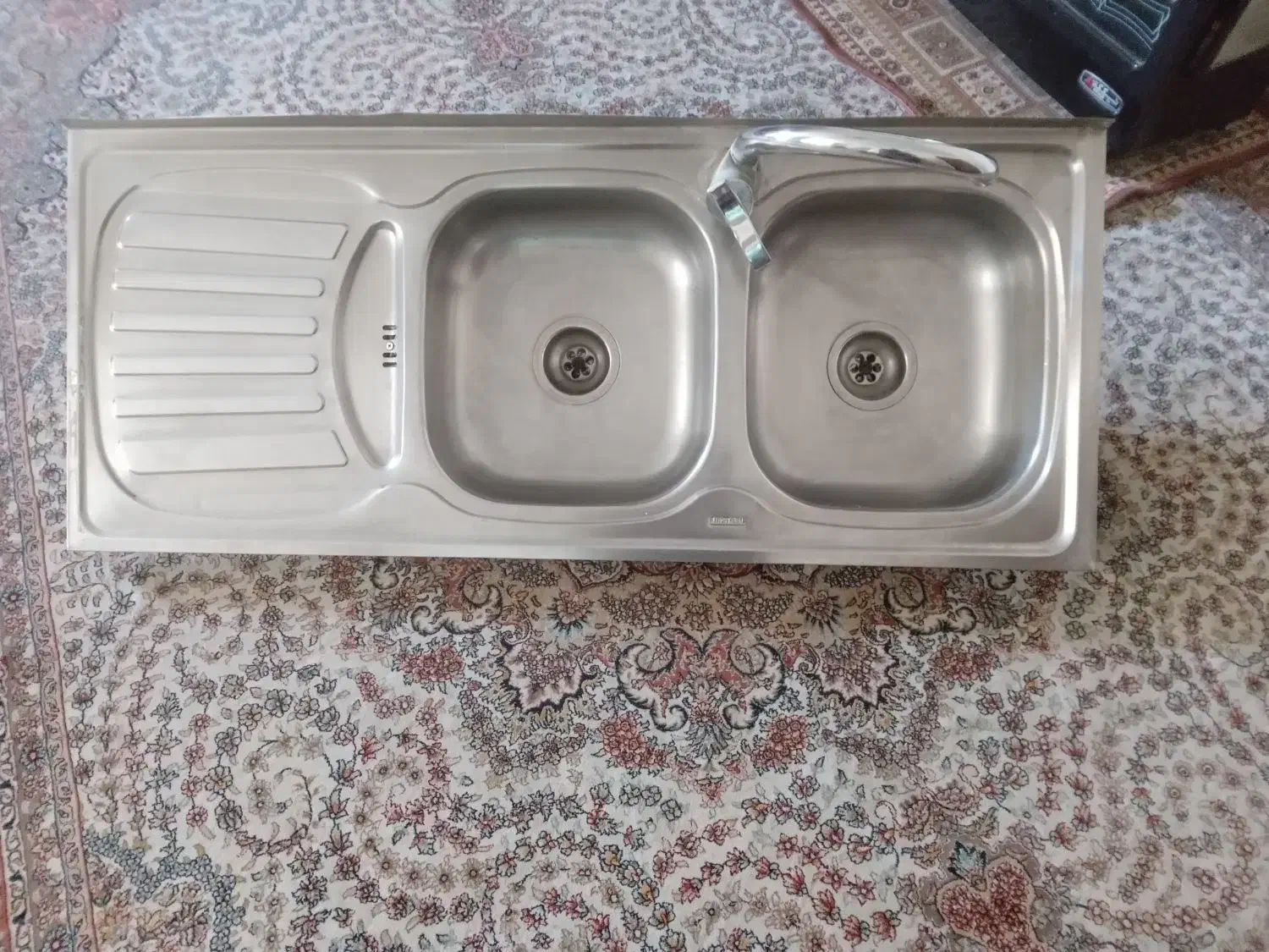 سینگ تمز بدون ایراد|آب‌چکان و نظم‌دهنده ظروف|چهارباغ, |دیوار