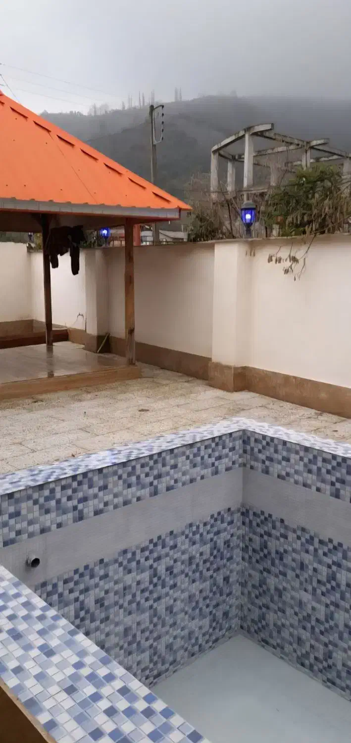 فروش ویلا استخر دار کوهپایه ای|فروش خانه و ویلا|واجارگاه, |دیوار