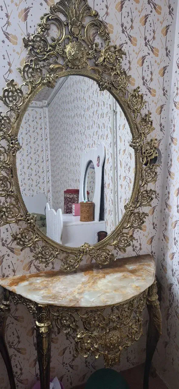 آینه و میز طرح برنز|بوفه، ویترین، کنسول|زنجان, |دیوار