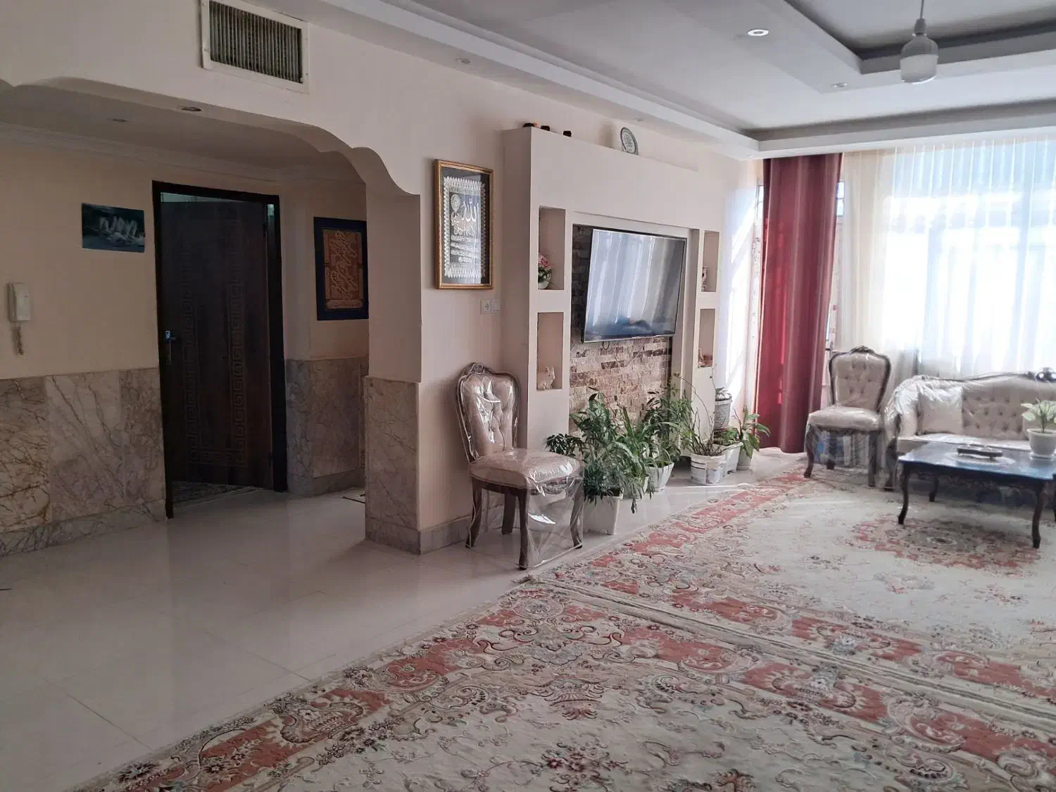 ویلایی دربست بازسازی شده در بهار|فروش خانه و ویلا|گلبهار, شهر جدید گلبهار|دیوار