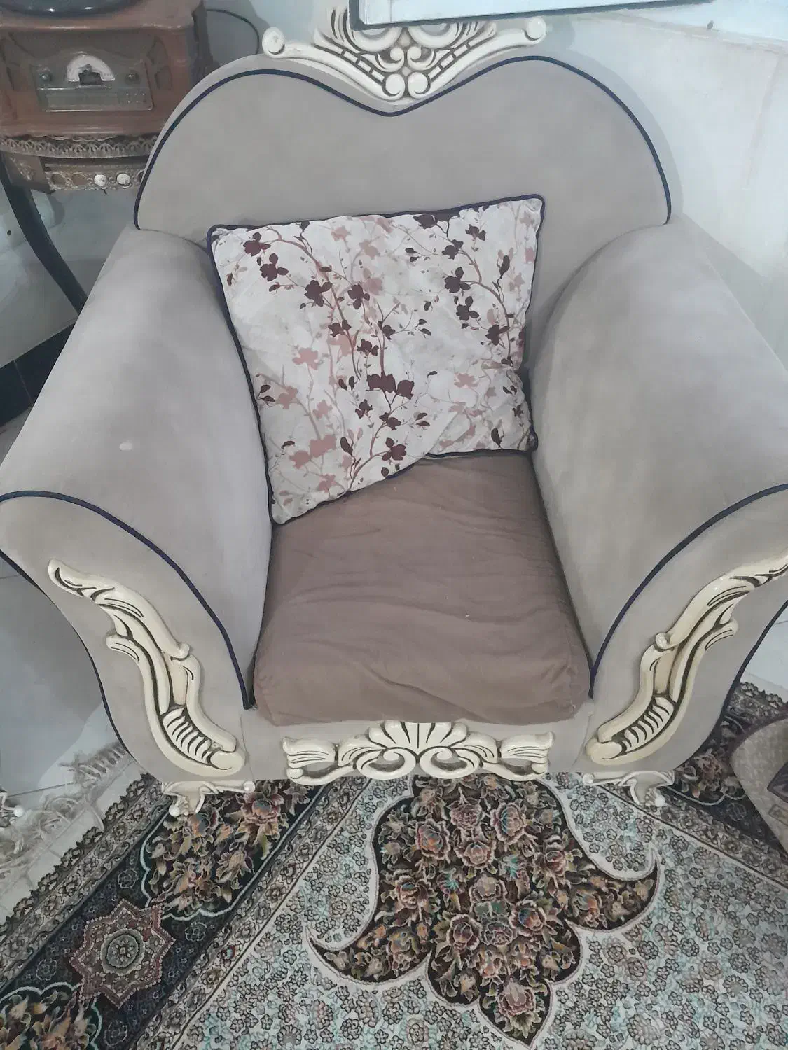 مبل دست دو|مبلمان خانگی و میز عسلی|گناباد, |دیوار