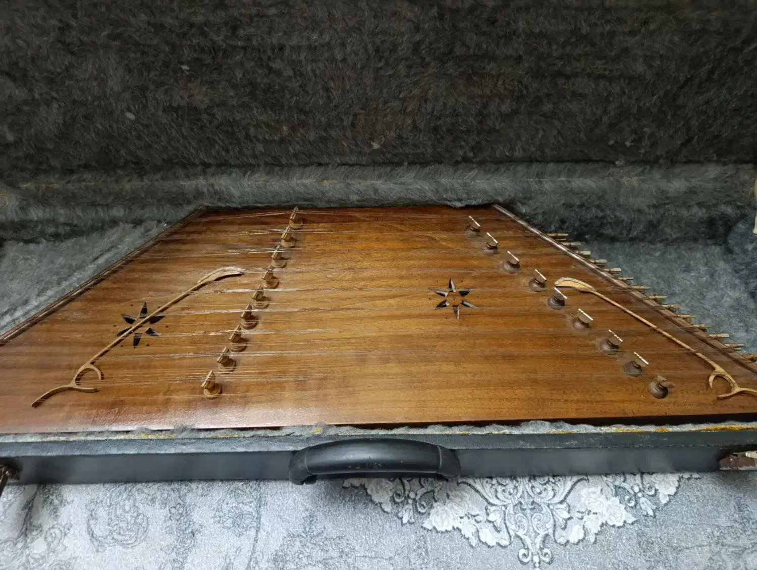 سنتور|سازهای سنتی|پرند, فاز ۶|دیوار